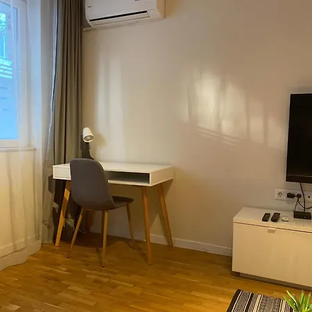 Gora | Two Bedroom Central | Zaimov Park * Sofia
